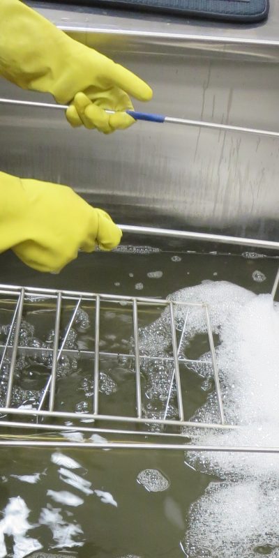 ultrasonic-cleaning ultrasonic-cleaning